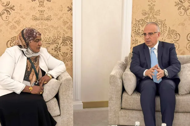 وزير الري المصري خلال لقائه مع أمين عام المجلس الأعلى للبيئة بالسودان (الري المصرية)