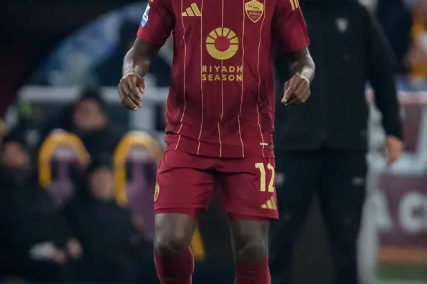 سعود عبد الحميد خلال إحدى مباريات روما (الشرق الأوسط)