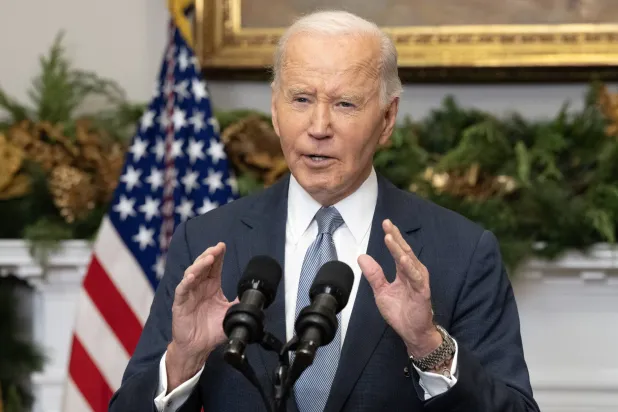 بايدن يتحدث في البيت الأبيض عن التطورات في سوريا في 8 ديسمبر 2024 (إ.ب.أ)