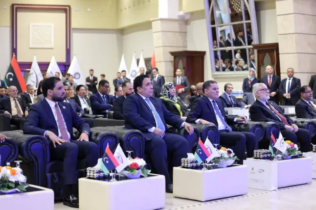 الدبيبة يدفع عن حكومته اتهامات «الفساد»... ويلمِّح لسلطات شرق ليبيا