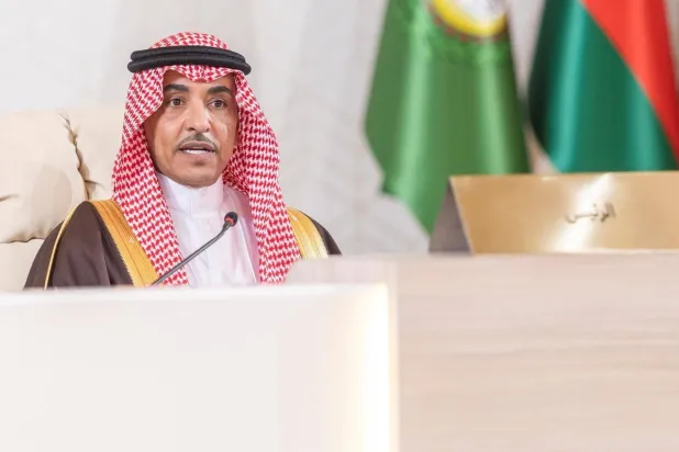 الدوسري أكد أهمية توظيف العمل الإعلامي لدعم القضية الفلسطينية (واس)