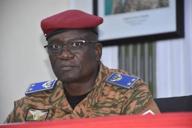وزير الدفاع الجديد تعهّد بالقضاء على الإرهاب في وقت قريب (وكالة أنباء بوركينا فاسو)