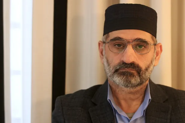 «مهرّب» أرشيف التعذيب السوري يكشف هويته لـ«الشرق الأوسط»