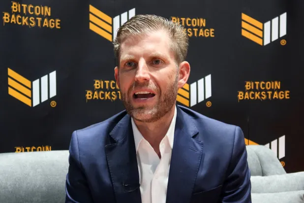 إريك ترمب يتحدث خلال مقابلة مع «رويترز» في أبو ظبي (رويترز)