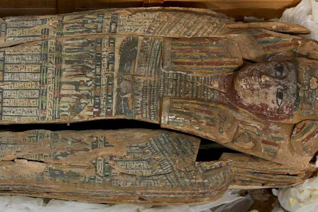 إحدى القطع الأثرية المصرية المُستردّة من آيرلندا (وزارة السياحة والآثار)