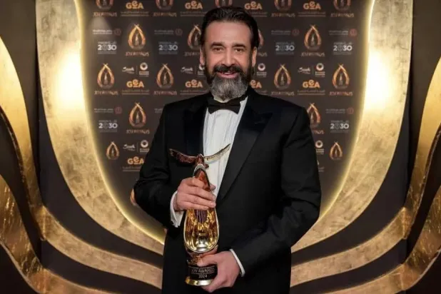 الفنان كريم عبد العزيز (حسابه في «فيسبوك»)