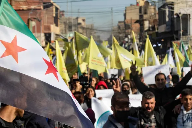 A demonstration in support of the SDF in Qamishli, Hasakah Province, opposing Turkish escalation (AFP).