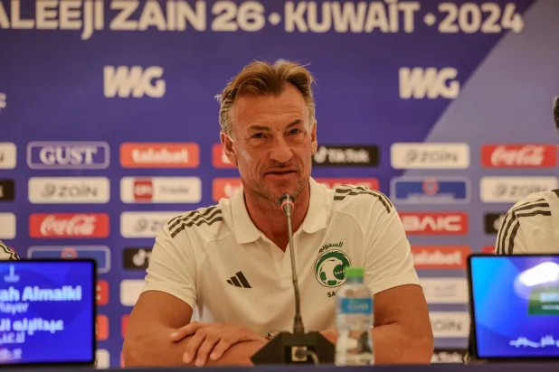 هيرفي رينارد مدرب المنتخب السعودي (خليجي26)