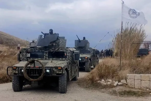 The army enters a position of a Palestinian group. (Lebanese Army) 