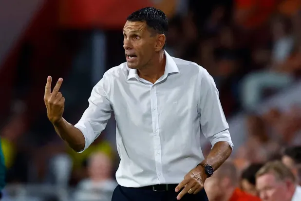 غوستافو بويت (رويترز)