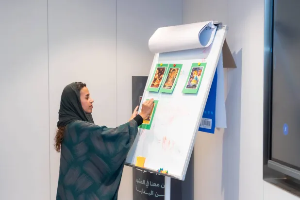 من ورشة «كتابة السيناريو» التي أقيمت في الأحساء الأسبوع الماضي (هيئة الأفلام)