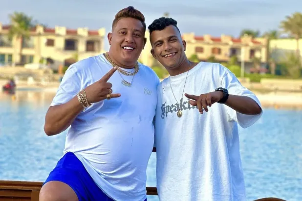 عصام صاصا وحمو بيكا (حساب بيكا على «فيسبوك»)