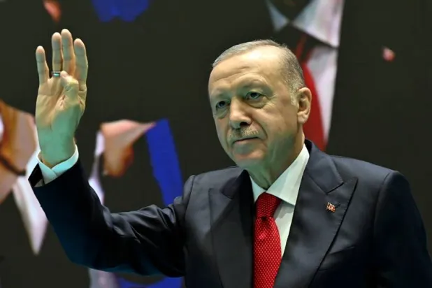 إردوغان يطمح لولاية رابعة وحزبه يتحدث عن تقديم الانتخابات (الرئاسة التركية)