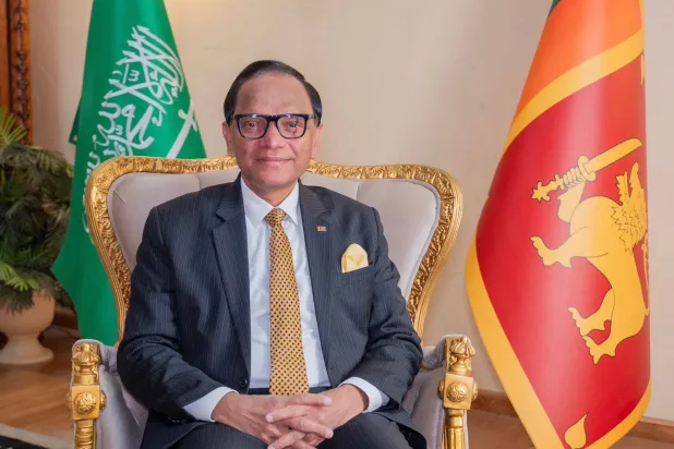 عمر لبي أمير أجود السفير السريلانكي لدى السعودية (الشرق الأوسط)