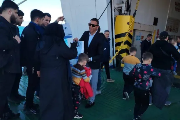 رحيل أول فوج من السوريين (مواني البحر الأحمر)