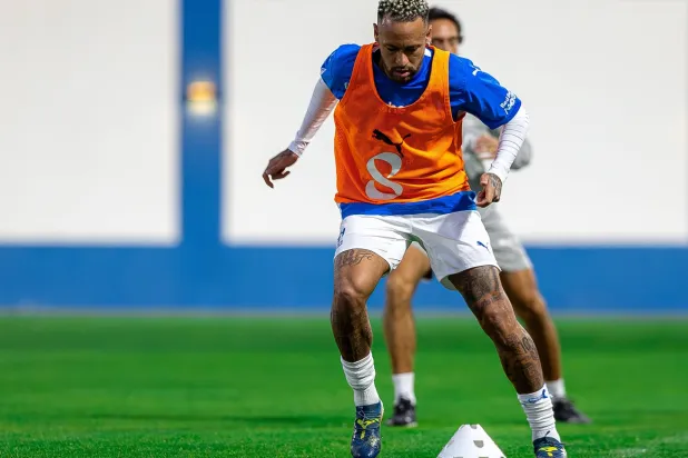 نيمار خلال تدريب سابق للهلال (نادي الهلال)