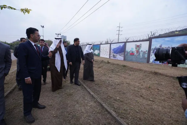 رسومات لطلبة المدرسة السعودية في إسلام آباد تبرز عمق علاقات البلدين (الشرق الأوسط)