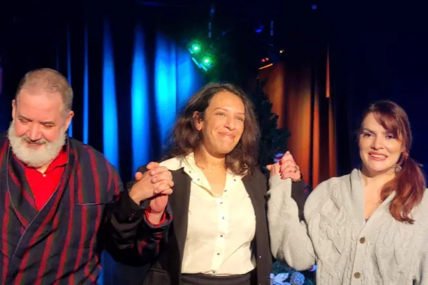 مايا سعيد مع بطلي العمل طارق تميم وسولانج تراك (مايا سعيد)