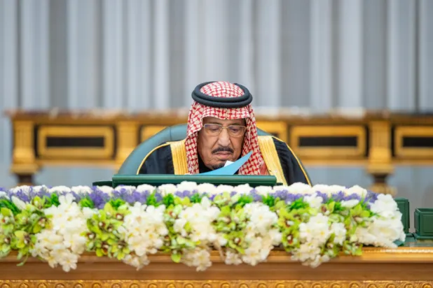 خادم الحرمين الشريفين الملك سلمان بن عبد العزيز يترأس جلسة مجلس الوزراء (واس)