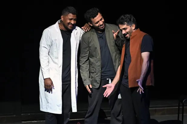 «الأشباح» تجربة برختية تعكس الواقع النفسي والاجتماعي (الشرق الأوسط)