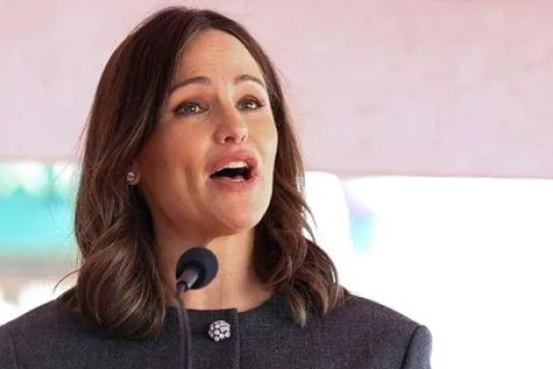 الممثلة الأميركية جينيفر غارنر (أرشيفية - رويترز)