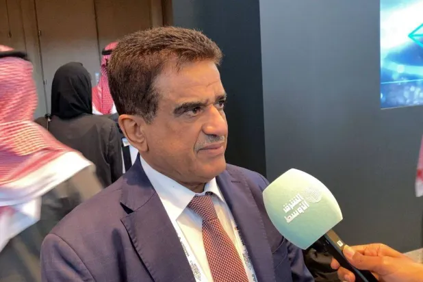 وزير النفط والمعادن اليمني الدكتور سعيد الشماسي في «مؤتمر التعدين الدولي» (الشرق الأوسط)