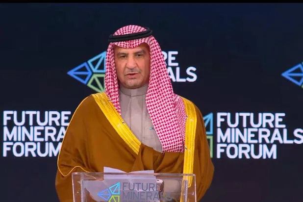 نائب وزير الصناعة والثروة المعدنية لشؤون التعدين المهندس خالد المديفر خلال مؤتمر التعدين الدولي (الشرق الأوسط)