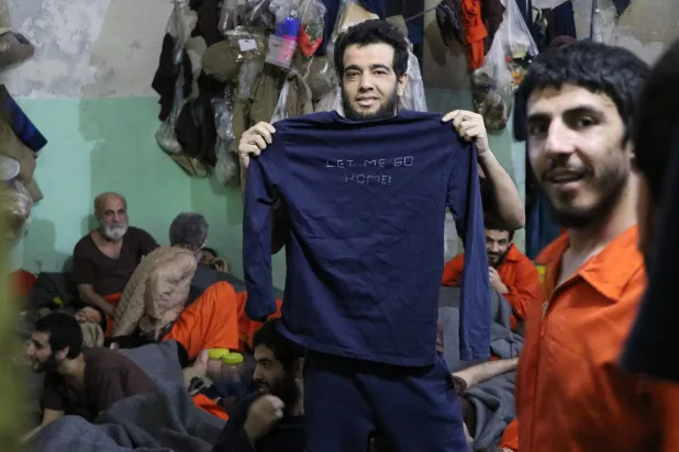 معتقلون من تنظيم «داعش» في سجن الغويران بالحسكة شمال شرقي سوريا (الشرق الأوسط)