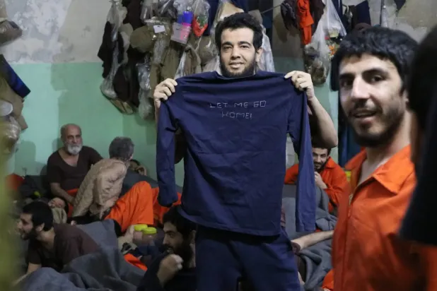 Suriye'nin kuzeydoğusundaki Haseke'de bulunan el-Guveyran hapishanesindeki DEAŞ’lılar (Şarku’l Avsat)