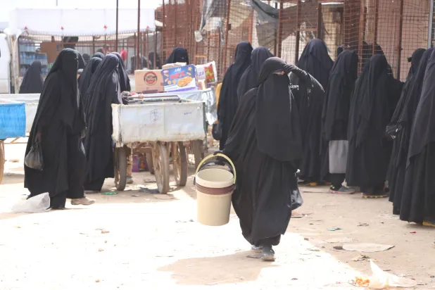 عبدي لتوحيد الصف الكردي قبل الحوار مع الإدارة السورية