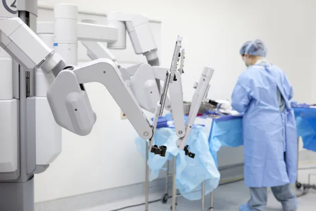 جراحة بواسطة الروبوت (غيتي)