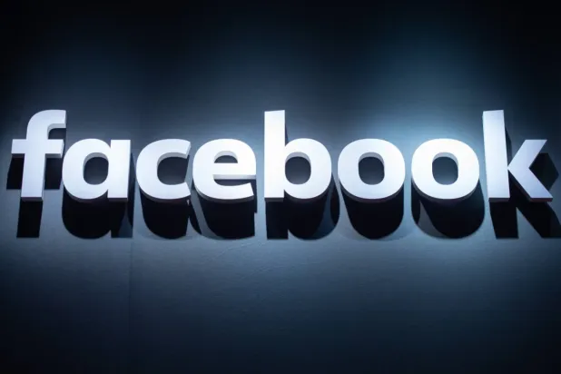 شعار «فيسبوك» (د.ب.أ)