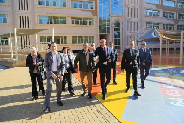 وزير التعليم المصري يزور المدرسة محل واقعة المشاجرة (وزارة التربية والتعليم على «فيسبوك»)