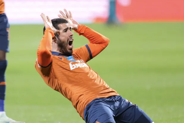 3 نقاط ثمينة أضافها فريق الفيحاء إلى رصيده (تصوير: عبد العزيز النومان)