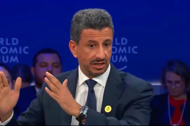 وزير السياحة السعودي أحمد الخطيب خلال جلسة حوارية في منتدى الاقتصاد العالمي (الشرق الأوسط)