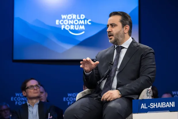 وزير الخارجية السوري أسعد الشيباني يتحدث خلال مؤتمر دافوس (أ.ف.ب)