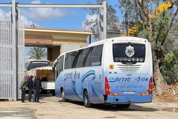 معبر رفح في الجانب الفلسطيني قبل احتلال إسرائيل له (هيئة المعابر في غزة)