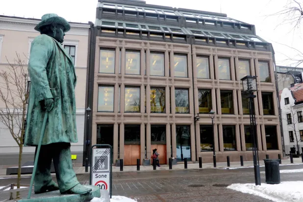 البنك المركزي النرويجي في أوسلو (رويترز)