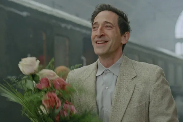 أدريان برودي في «الوحشي» (بوكستريت)