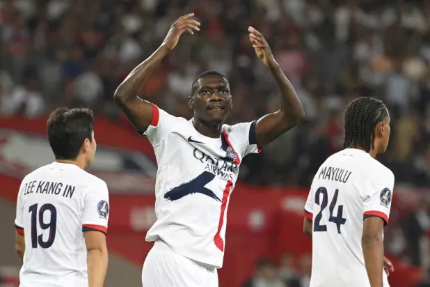 كولو مواني في قائمة يوفنتوس لمواجهة نابولي