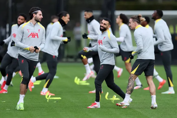 استبعادات كثيرة من صفوف ليفربول قبل لقاء آيندهوفن (رويترز)