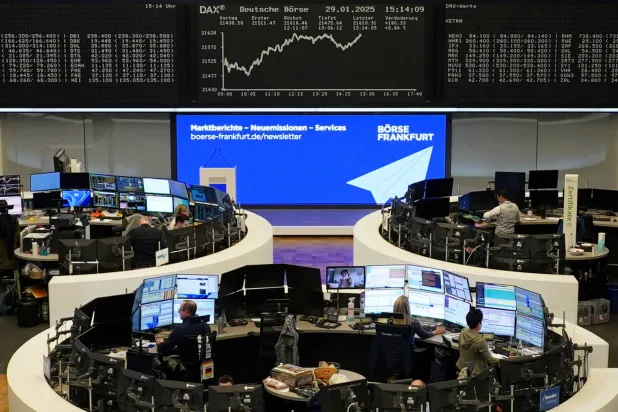 مؤشر الأسهم الألماني «داكس» في بورصة فرانكفورت (رويترز)