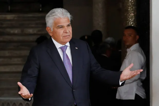 رئيس بنما خوسيه راؤول مولينو (رويترز)