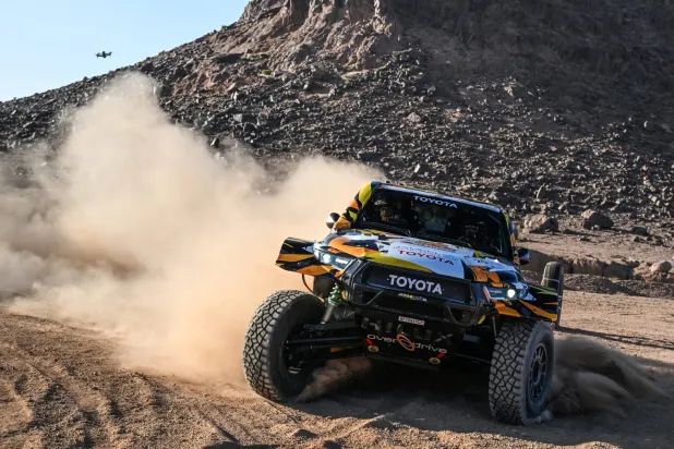 من منافسات المرحلة الاستعراضية للرالي (الشرق الأوسط) 