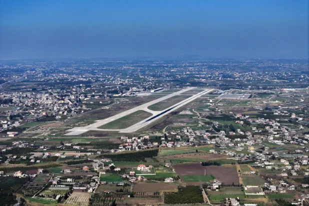 قاعدة حميميم الجوية في اللاذقية بسوريا (أ.ف.ب)