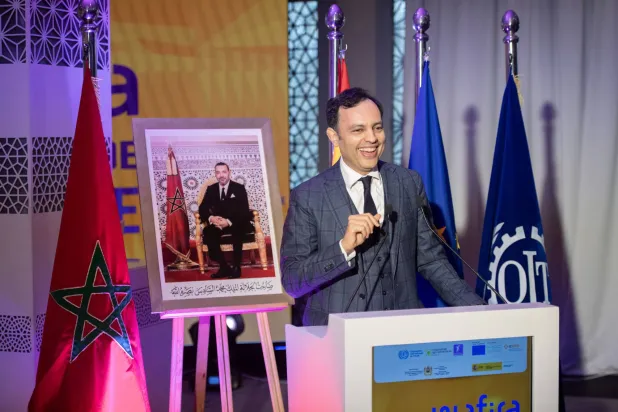 وزير الإدماج الاقتصادي والمقاولة الصغرى والتشغيل والكفاءات يونس السكوري (إ.ب.أ)