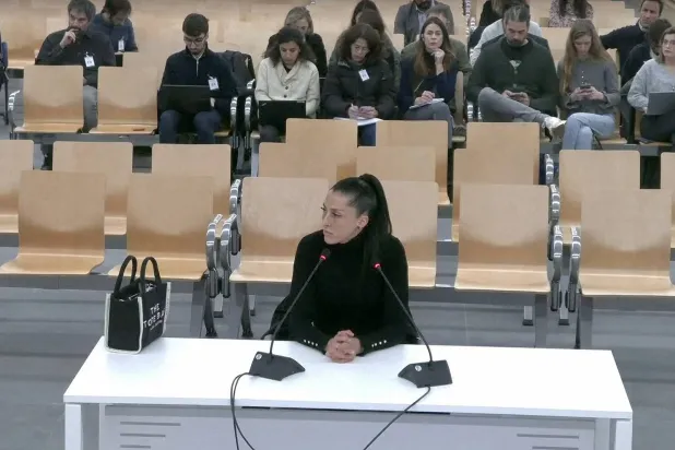 جيني هيرموسو (رويترز)