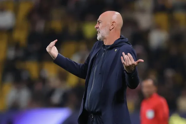 ستيفانو بيولي مدرب فريق النصر (تصوير: عبد العزيز النومان) 