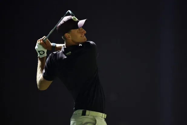 أدريان تألق بشكل لافت أمام منافسيه (رويترز)