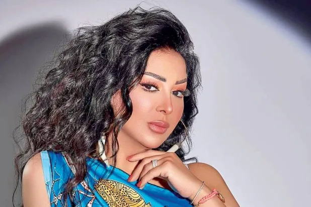 شاهيناز لا تنشغل بجدل الألقاب التي تظهر على الساحة ({الشرق الأوسط})